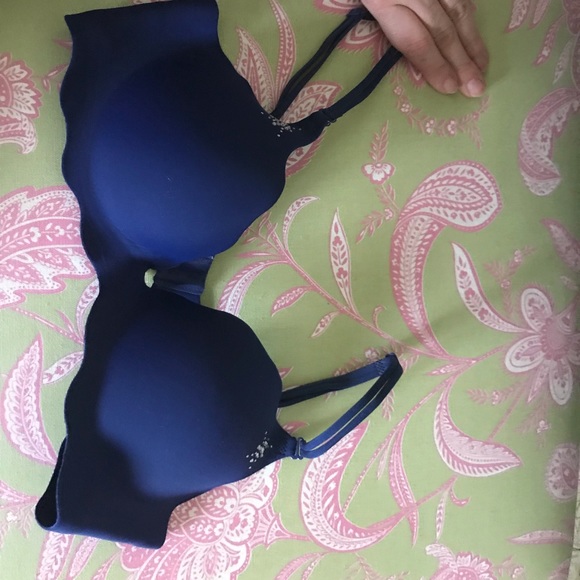 Victoria's Secret Other - Very Sexy 34B push up bra
